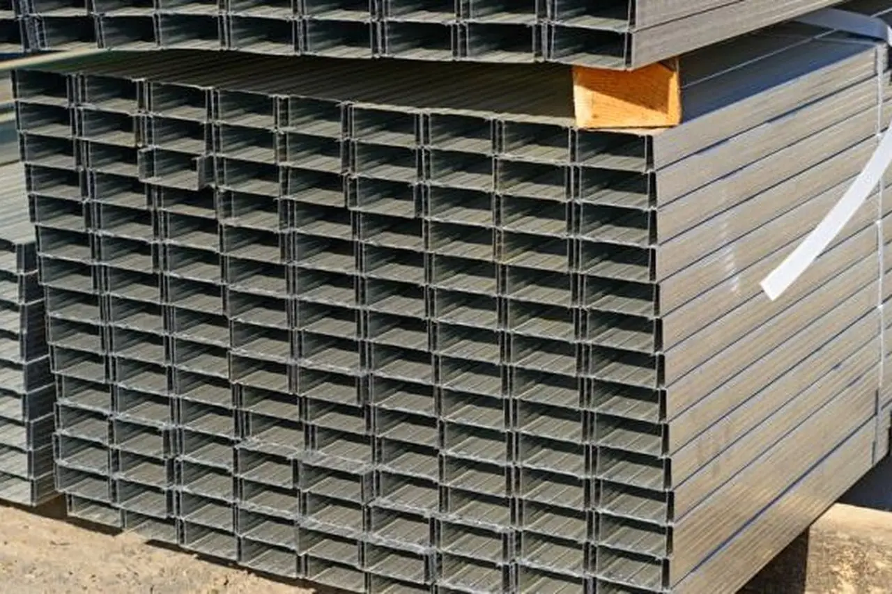 Krakatau Steel Ungkap Modus Impor Baja Wuhan Bea 0 Persen, Kemendag Kini Patok Tarif 17,5 Persen