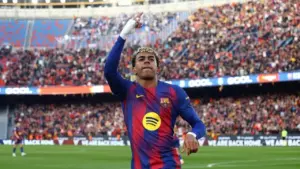 Lamine Yamal Ungkap Rahasia Jaga Kebugaran dan Hidrasi Saat Bertanding dalam Kondisi Puasa Lamine Yamal Ungkap Rahasia Jaga Kebugaran dan Hidrasi Saat Bertanding dalam Kondisi Puasa