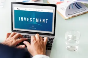 Laporan EY: Investasi Ekuitas Swasta Asia Tenggara Turun, Sektor Konsumer Indonesia Tetap Dilirik