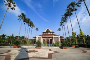 Lima Masjid Kampus di Jogja Siapkan Buka Puasa Gratis Selama Ramadan 1447 H, Ini Lokasi dan Cara Mendapatkannya
