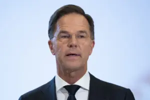 Mark Rutte Kritik Narasi Beruang Perkasa Rusia: Militer Moskwa Bergerak Lambat Seperti Siput