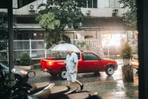 Mengapa Imlek Identik dengan Hujan? Simak Penjelasan Sains dan Kaitannya dengan Simbol Rezeki