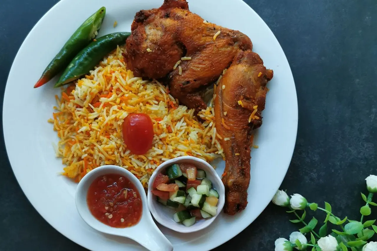 Mengenal Ragam Menu Buka Puasa Unik di Berbagai Belahan Dunia: Dari Kolak Indonesia hingga Kabsah Arab