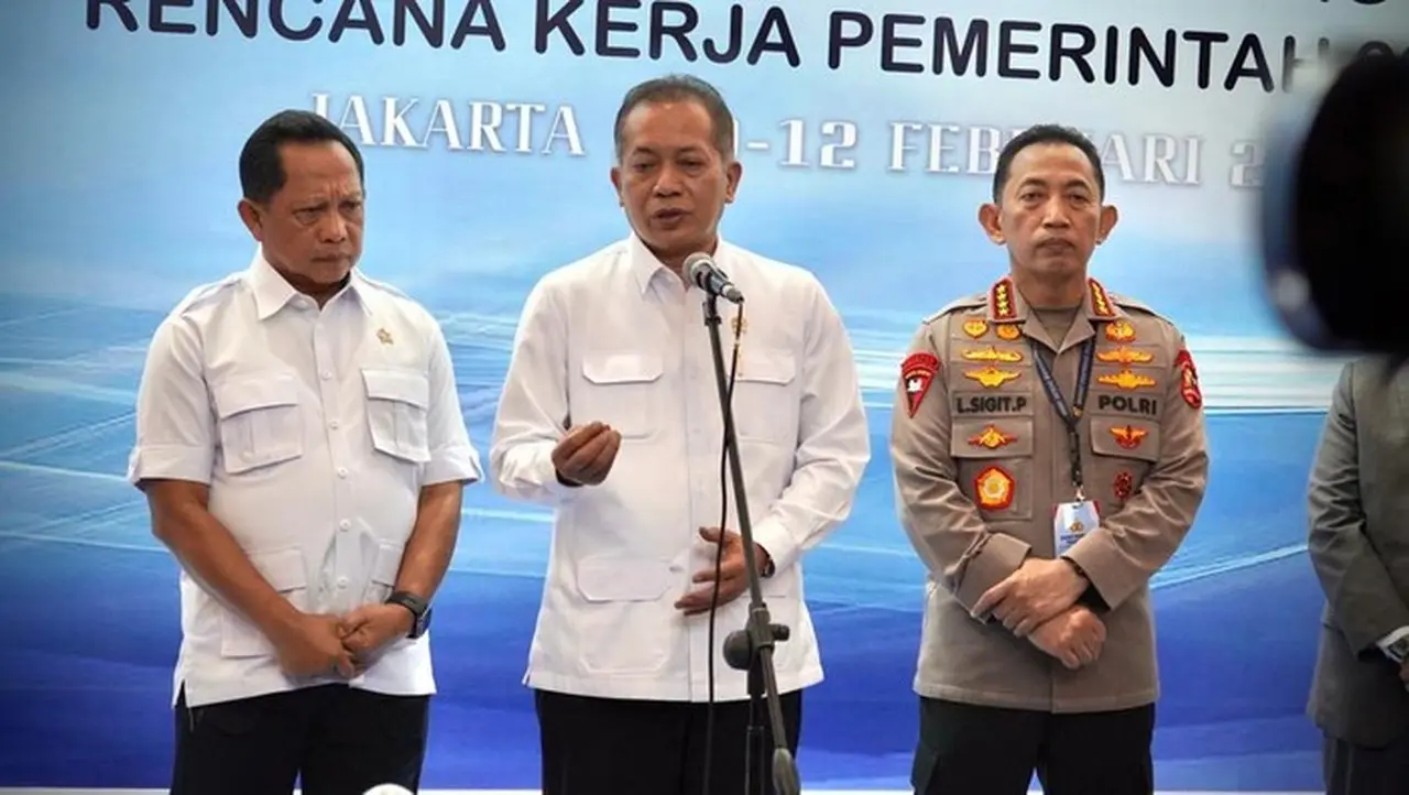 Menkop Ferry Juliantono Gandeng Polri Sukseskan Program Koperasi Desa Merah Putih di Seluruh RI