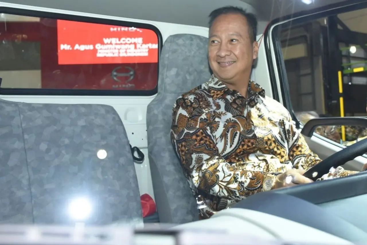 Menperin Agus Gumiwang Kritik Impor 105 Ribu Pikap India, Tekankan Kapasitas Industri Otomotif Lokal Menperin Agus Gumiwang Kritik Impor 105 Ribu Pikap India, Tekankan Kapasitas Industri Otomotif Lokal