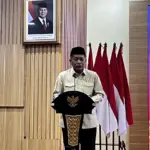 Menteri Koperasi Ferry Juliantono Kaji Ulang Perpres Ritel Modern, Tanggapi Keluhan Pedagang Kecil
