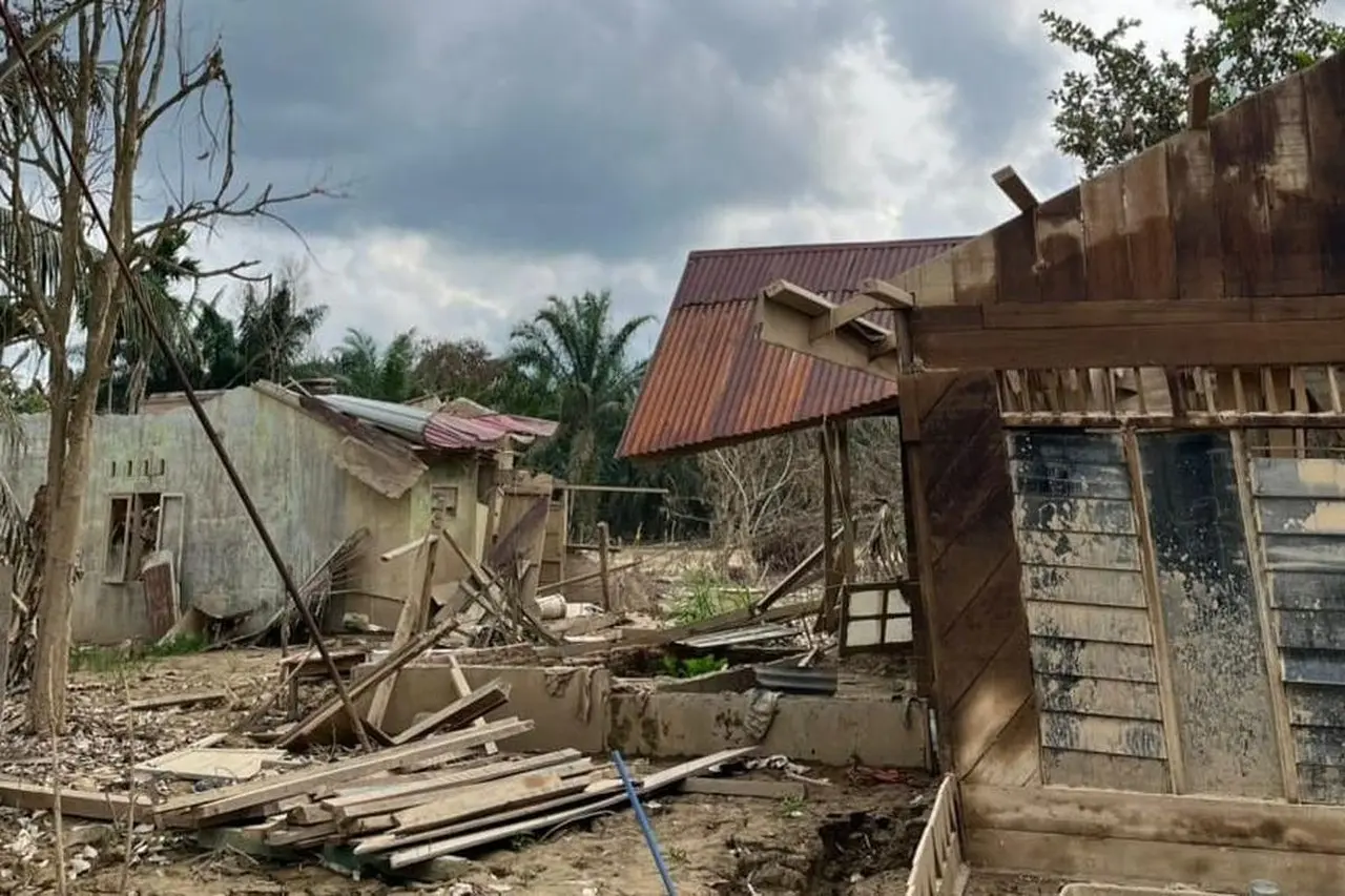 Menteri Maman Abdurrahman Ungkap 201.953 UMKM Korban Banjir Sumatera Miliki Kredit Rp 12,19 Triliun Menteri Maman Abdurrahman Ungkap 201.953 UMKM Korban Banjir Sumatera Miliki Kredit Rp 12,19 Triliun
