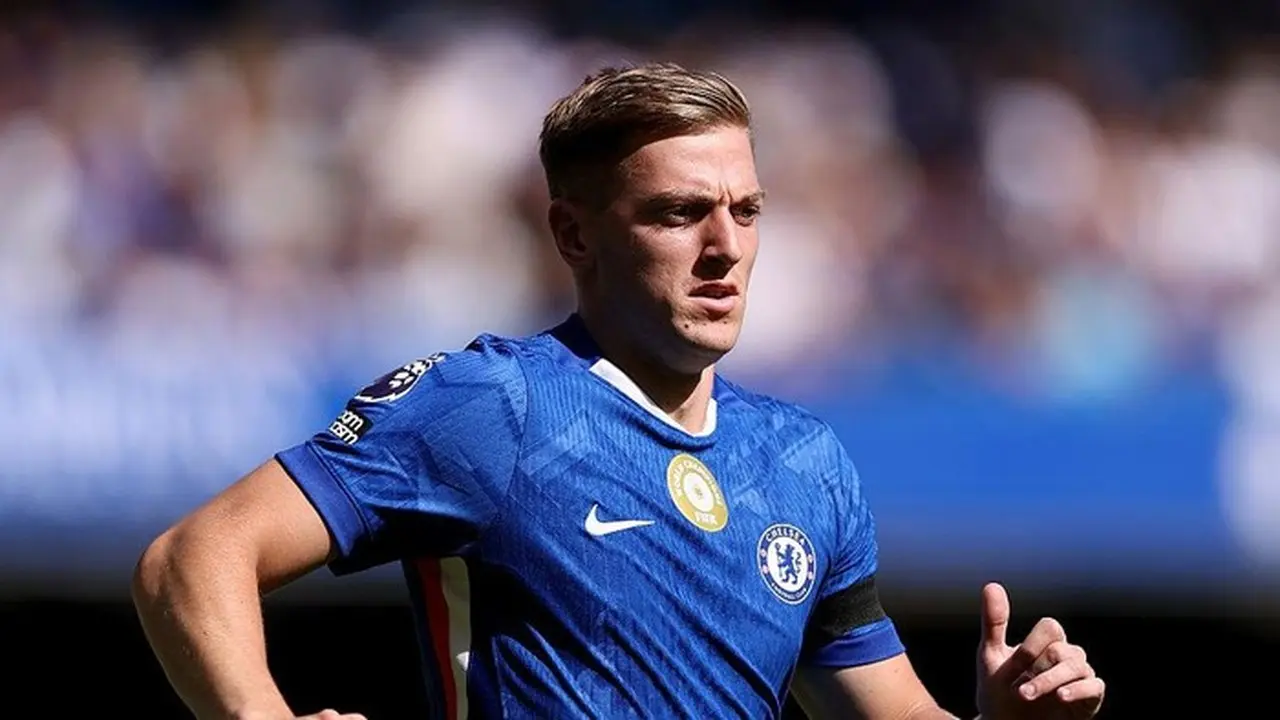 Micah Richards Tantang Liam Delap Tampil Konsisten di Premier League Usai Laga Piala FA Micah Richards Tantang Liam Delap Tampil Konsisten di Premier League Usai Laga Piala FA