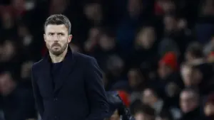 Michael Carrick Tanggapi Kontroversi Imigran Sir Jim Ratcliffe: MU Junjung Tinggi Keberagaman Global