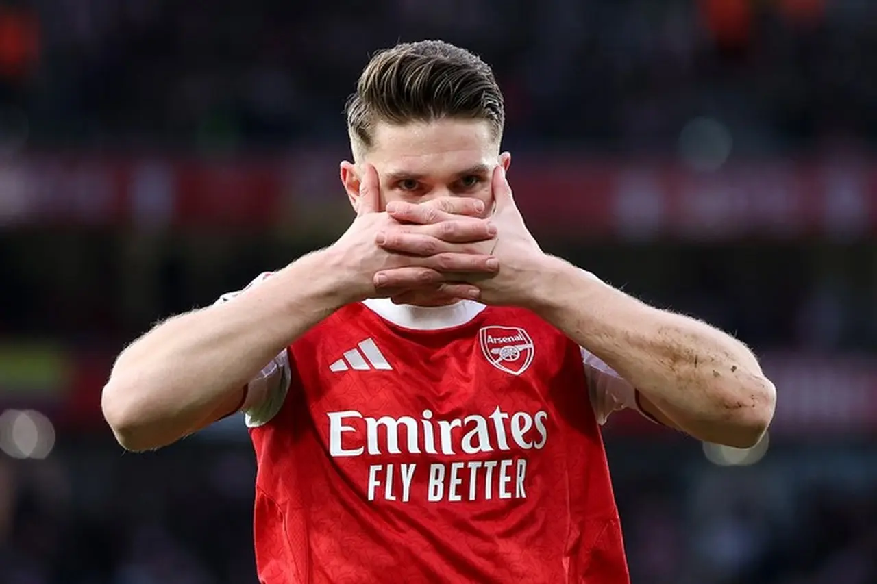 Michael Owen Ragukan Kualitas Viktor Gyokeres, Sebut Sang Striker Bukan Jawaban Bagi Arsenal