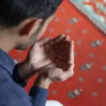 MUI Sulsel Jelaskan Keutamaan Doa Ampunan di Sela Sholat Tarawih yang Diajarkan Nabi Muhammad