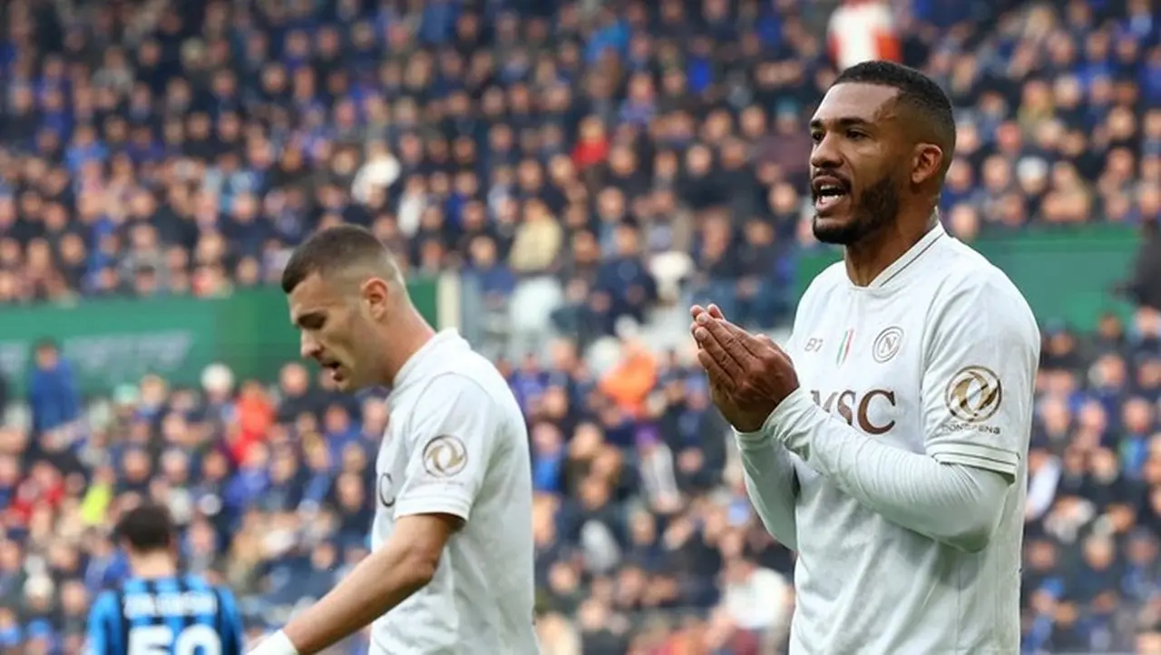 Napoli Frustrasi Berat: Wasit Jadi Sorotan Usai Takluk 1-2 dari Atalanta di Liga Italia