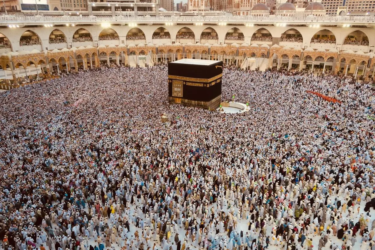 NCM Arab Saudi Rilis Prakiraan Cuaca Ramadhan 2026, Suhu Makkah dan Madinah Lebih Panas NCM Arab Saudi Rilis Prakiraan Cuaca Ramadhan 2026, Suhu Makkah dan Madinah Lebih Panas