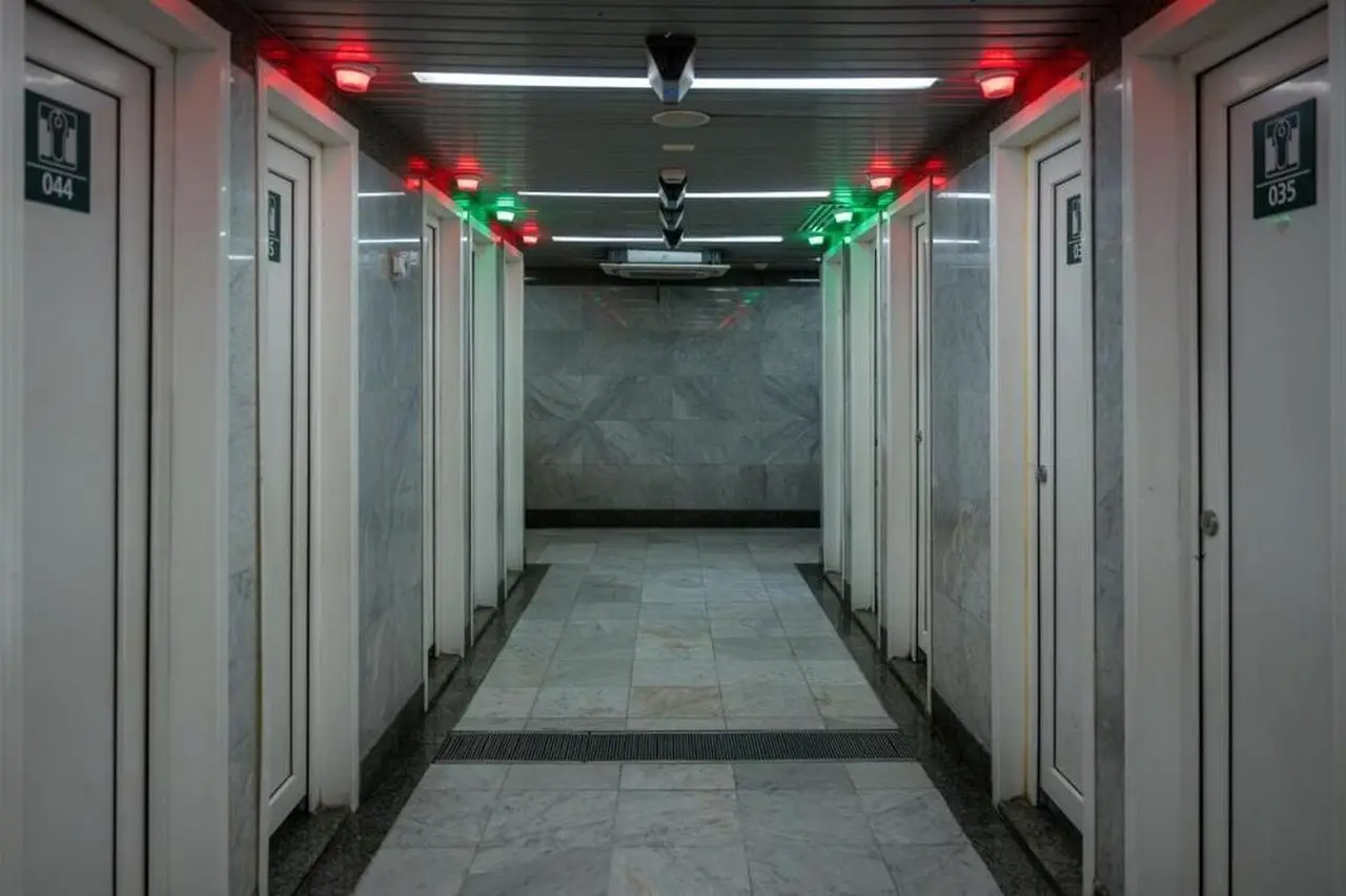 Otoritas Pengelola Dua Masjid Suci Resmi Uji Coba Toilet Pintar Berbasis AI, Targetkan Pengurangan Waktu Antrean Jemaah Otoritas Pengelola Dua Masjid Suci Resmi Uji Coba Toilet Pintar Berbasis AI, Targetkan Pengurangan Waktu Antrean Jemaah