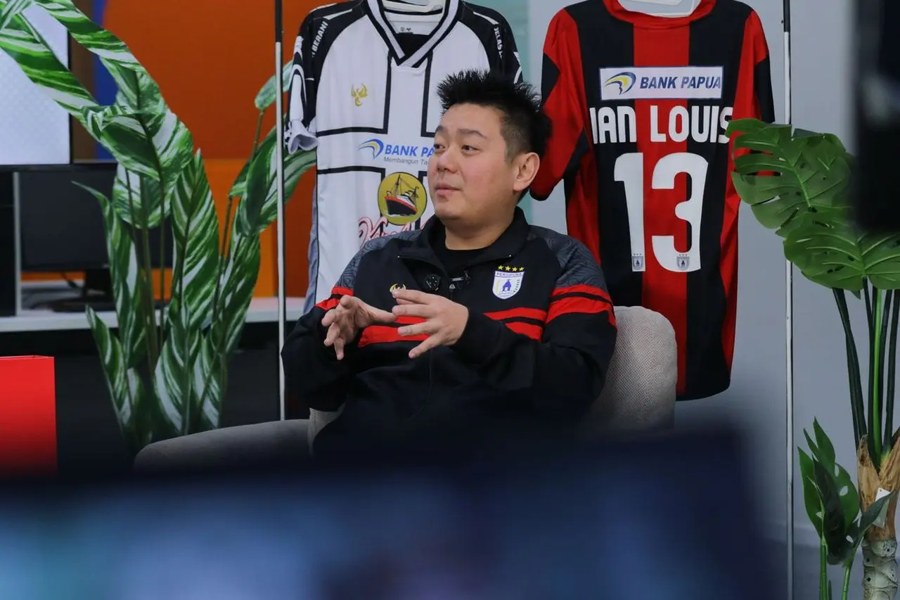 Owen Rahadiyan Ungkap Strategi Persipura Hadapi Gempuran Pemain Asing, Prioritaskan Bakat Lokal Owen Rahadiyan Ungkap Strategi Persipura Hadapi Gempuran Pemain Asing, Prioritaskan Bakat Lokal
