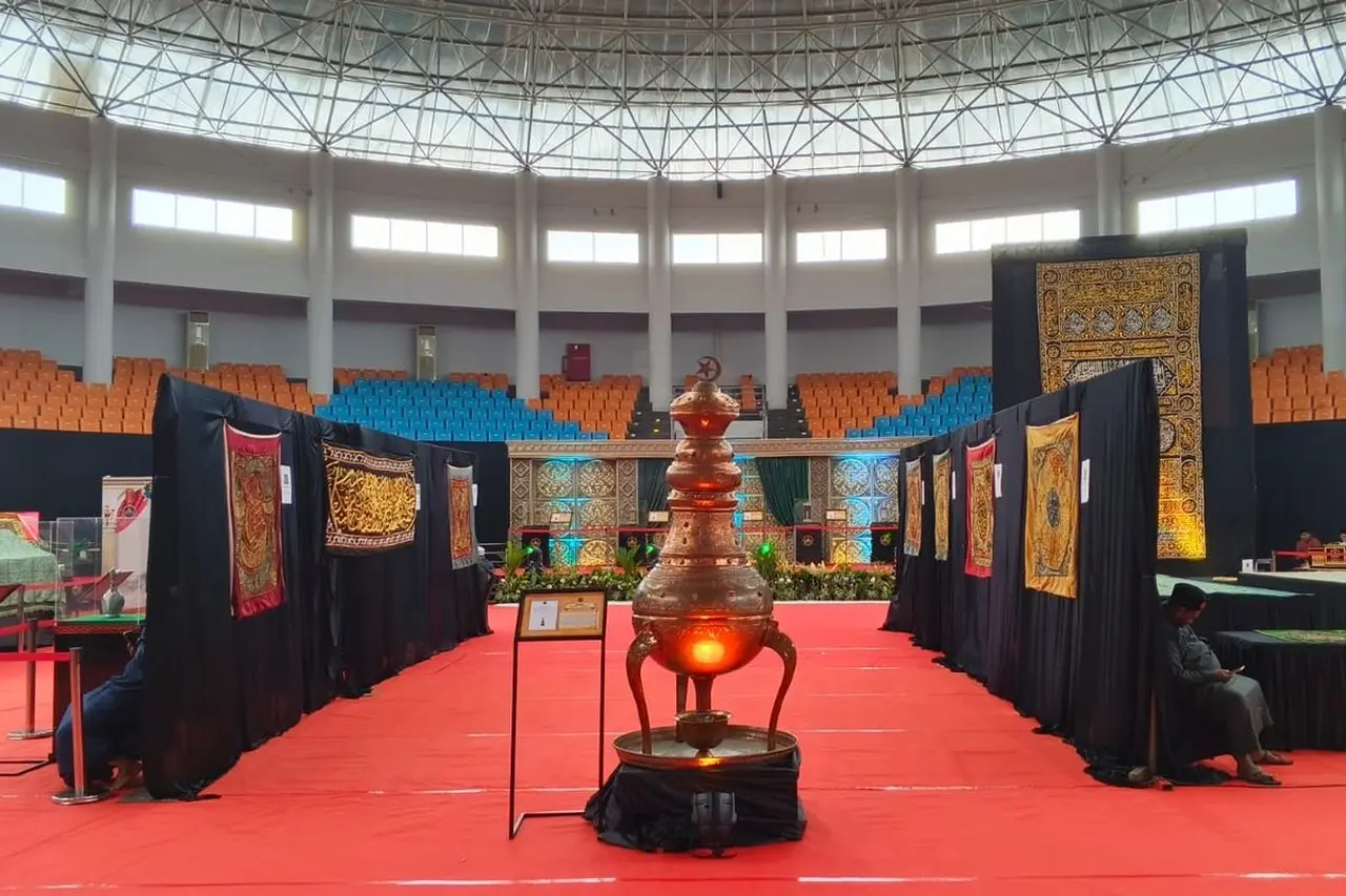 Pameran Artefak Rasulullah di Bogor: Tampilkan 45 Koleksi Bersejarah Mulai dari Sorban hingga Pedang Sahabat
