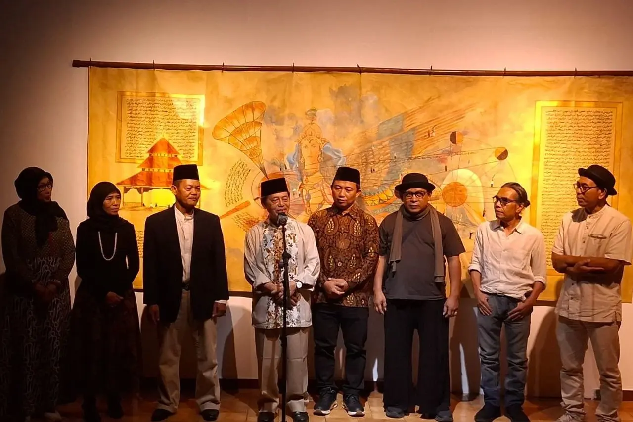Pameran “Ruang Tafakur” di Bentara Budaya Jakarta: Menjelajahi Spiritualitas Islam Lewat Karya 20 Seniman Pameran “Ruang Tafakur” di Bentara Budaya Jakarta: Menjelajahi Spiritualitas Islam Lewat Karya 20 Seniman