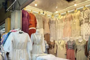 Pasar Tanah Abang Soroti Fenomena ‘Gamis Bini Orang’ sebagai Tren Busana Lebaran 2026 dan Daftar Harganya