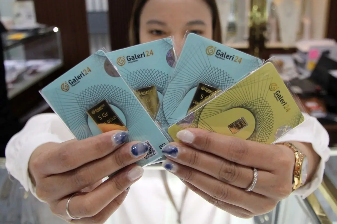 Pegadaian Bantah Kelangkaan Emas Fisik: Proses Cetak Ulang Ukuran Kecil Picu Antrean Panjang Nasabah