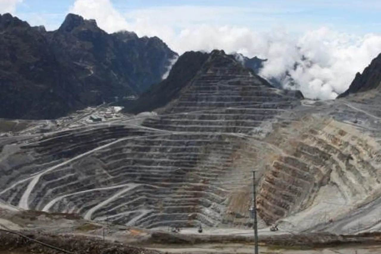 Pemerintah Resmi Perpanjang IUPK Freeport, Kontribusi ke Negara Diproyeksi Capai Rp 90 Triliun