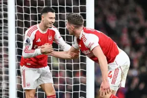 Pep Guardiola Tegaskan Manchester City Siap Manfaatkan Kelengahan Arsenal dalam Perburuan Gelar Juara