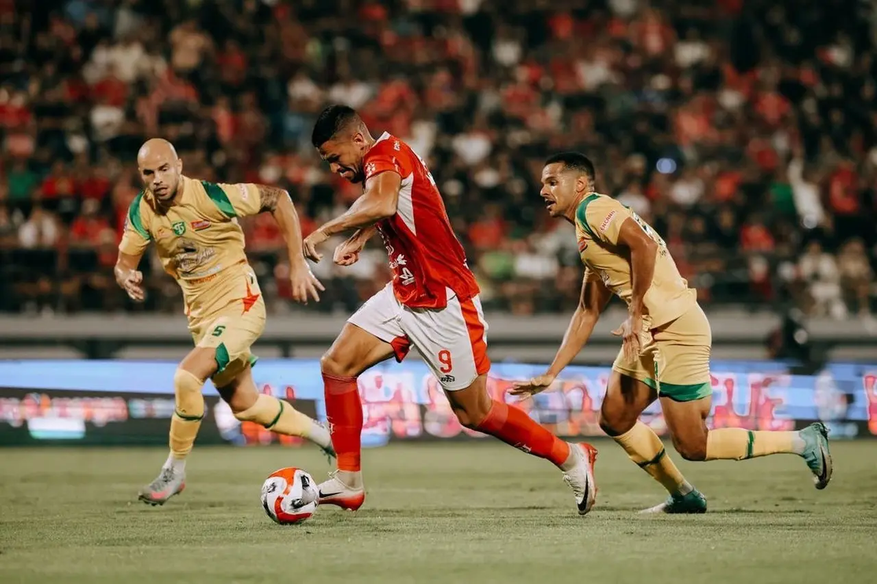 Persebaya Hajar Bali United 3-1, Alfan Suaib Buktikan Kualitas Pemain Muda Bajul Ijo