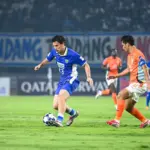 Persib Bandung Catat Dua Kemenangan Tanpa Thom Haye, Siap Sambut Kembali Gelandang Timnas di Laga Krusial