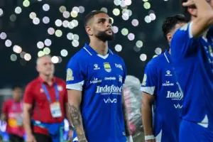 Persib vs Ratchaburi FC: Intip Peluang Debut Layvin Kurzawa di Babak 16 Besar AFC Champions League Two