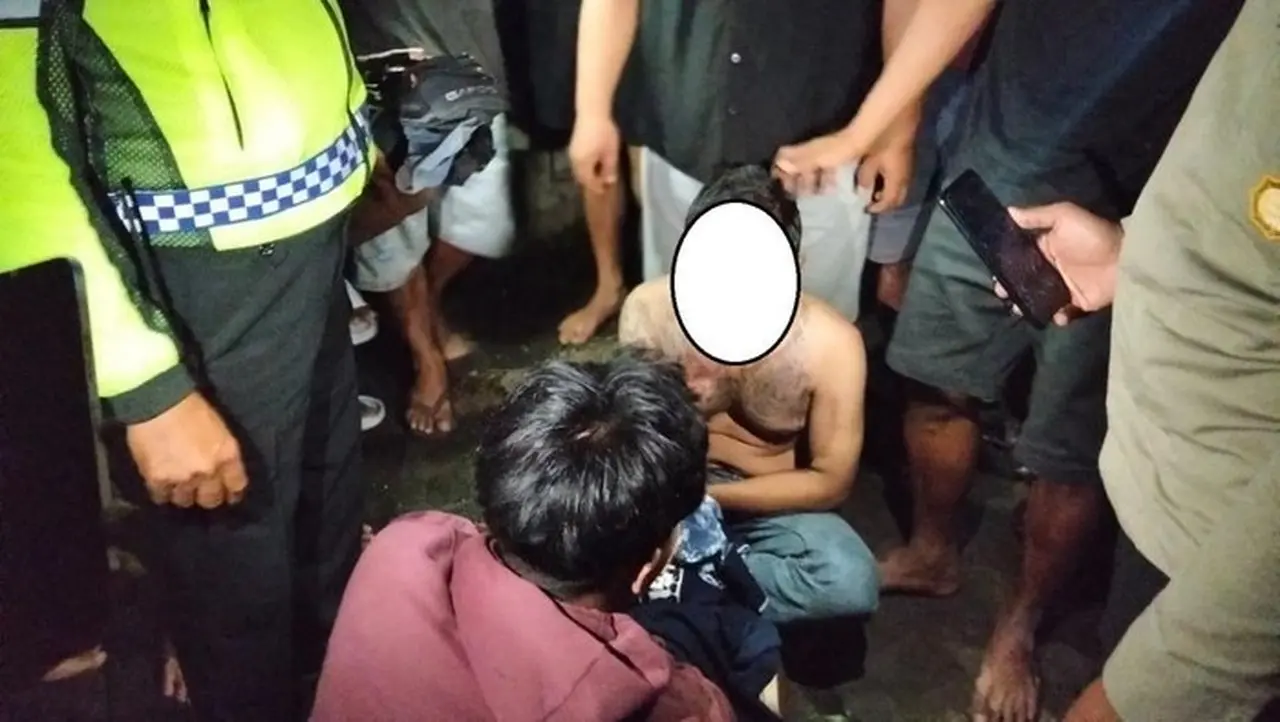 Polresta Jogja Ungkap Kronologi Maling Gas Melon Dihajar Massa Pakai Stik Golf di Mantrijeron Polresta Jogja Ungkap Kronologi Maling Gas Melon Dihajar Massa Pakai Stik Golf di Mantrijeron