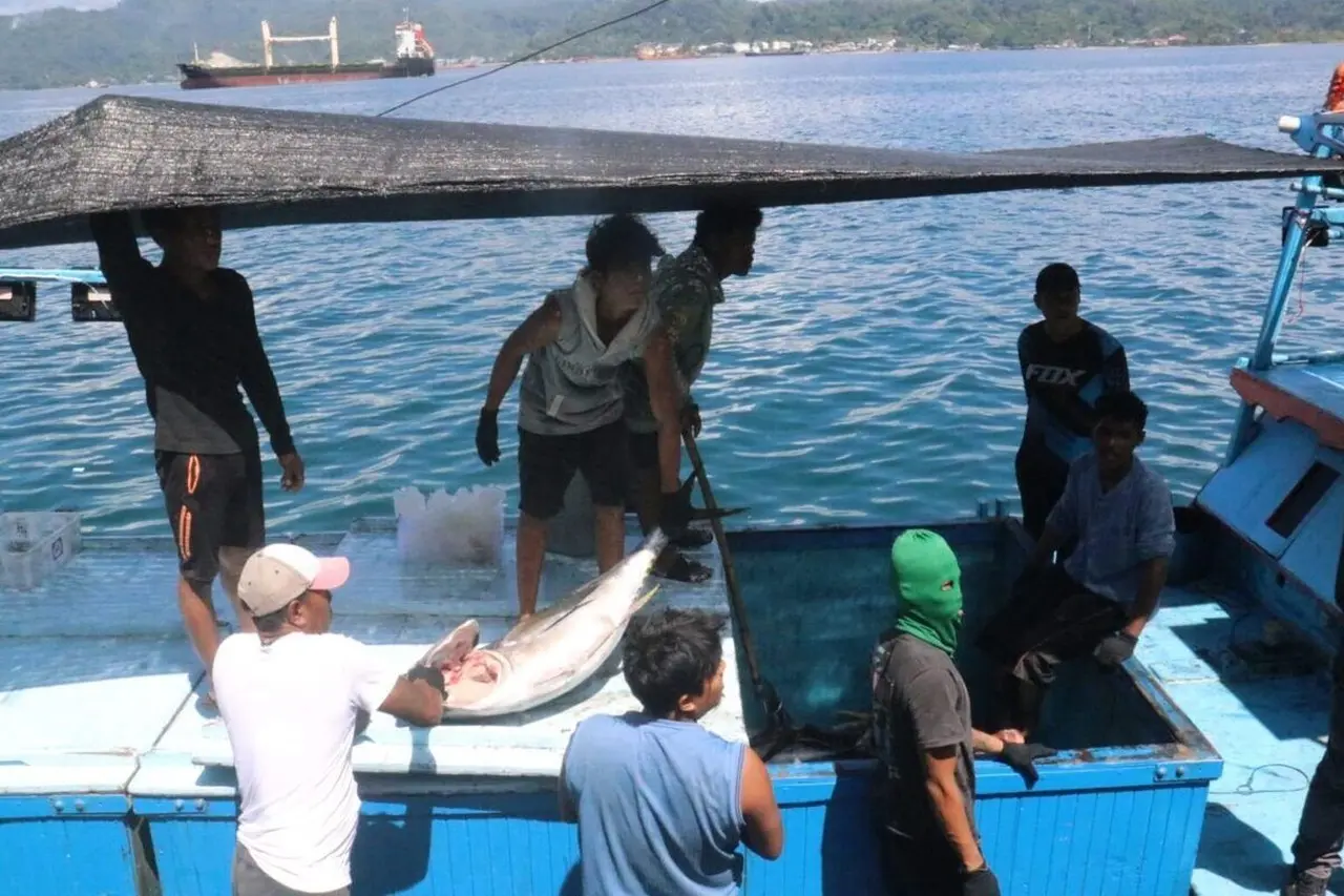 Portugal Lirik Komoditas Perikanan Maluku, Gubernur Hendrik Lewerissa Bahas Peluang Investasi