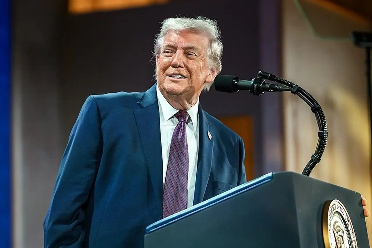 Presiden Trump Perbarui Strategi Dagang, Naikkan Tarif Impor Global Menjadi 15 Persen Usai Putusan MA