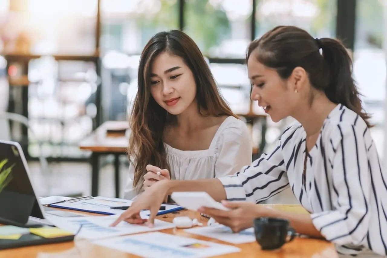 Prita Ghozie Soroti Pentingnya Tujuan Finansial Realistis bagi Anak Muda, Didukung Program SPARK ShopeePay-SeaBank Prita Ghozie Soroti Pentingnya Tujuan Finansial Realistis bagi Anak Muda, Didukung Program SPARK ShopeePay-SeaBank