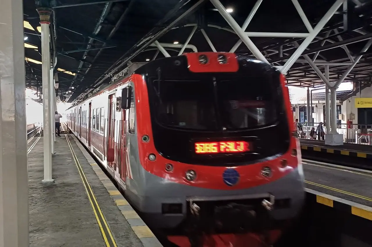 PT KAI Commuter Operasikan 31 Perjalanan KRL Jogja-Solo Selama Libur Panjang Imlek 2026 PT KAI Commuter Operasikan 31 Perjalanan KRL Jogja-Solo Selama Libur Panjang Imlek 2026