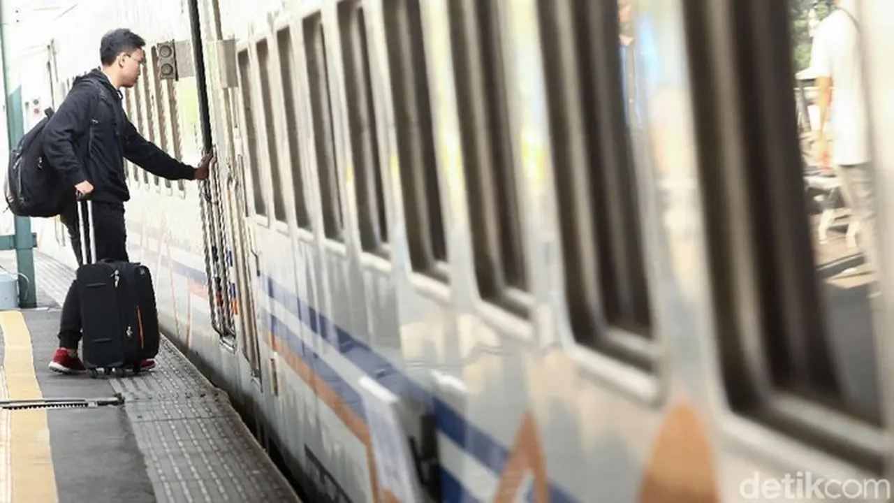 PT KAI Resmi Jual Tiket Kereta Tambahan Lebaran 2026 Mulai Hari Ini untuk Berbagai Rute Utama