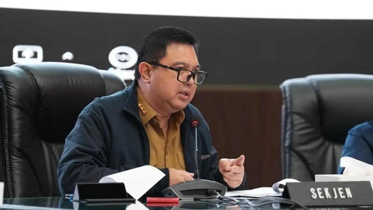 Sekjen Kemendagri Tomsi Tohir Desak TPID dan Bulog Kendalikan Kenaikan Harga Bahan Pokok Jelang Lebaran