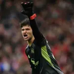 Senne Lammens Tanggapi Pujian Edwin van der Sar, Ungkap Kemiripan dan Soroti Performa Apik di MU