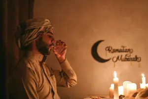 Simak Bacaan Niat Puasa Ramadhan 2026 Lengkap dengan Waktu Terbaik dan Hukum Melafalkannya Sesuai Mazhab