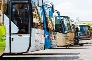 Sopir Bus di Vietnam Kena Denda Rp 37 Juta Usai Ketahuan Angkut Penumpang Melebihi Kapasitas