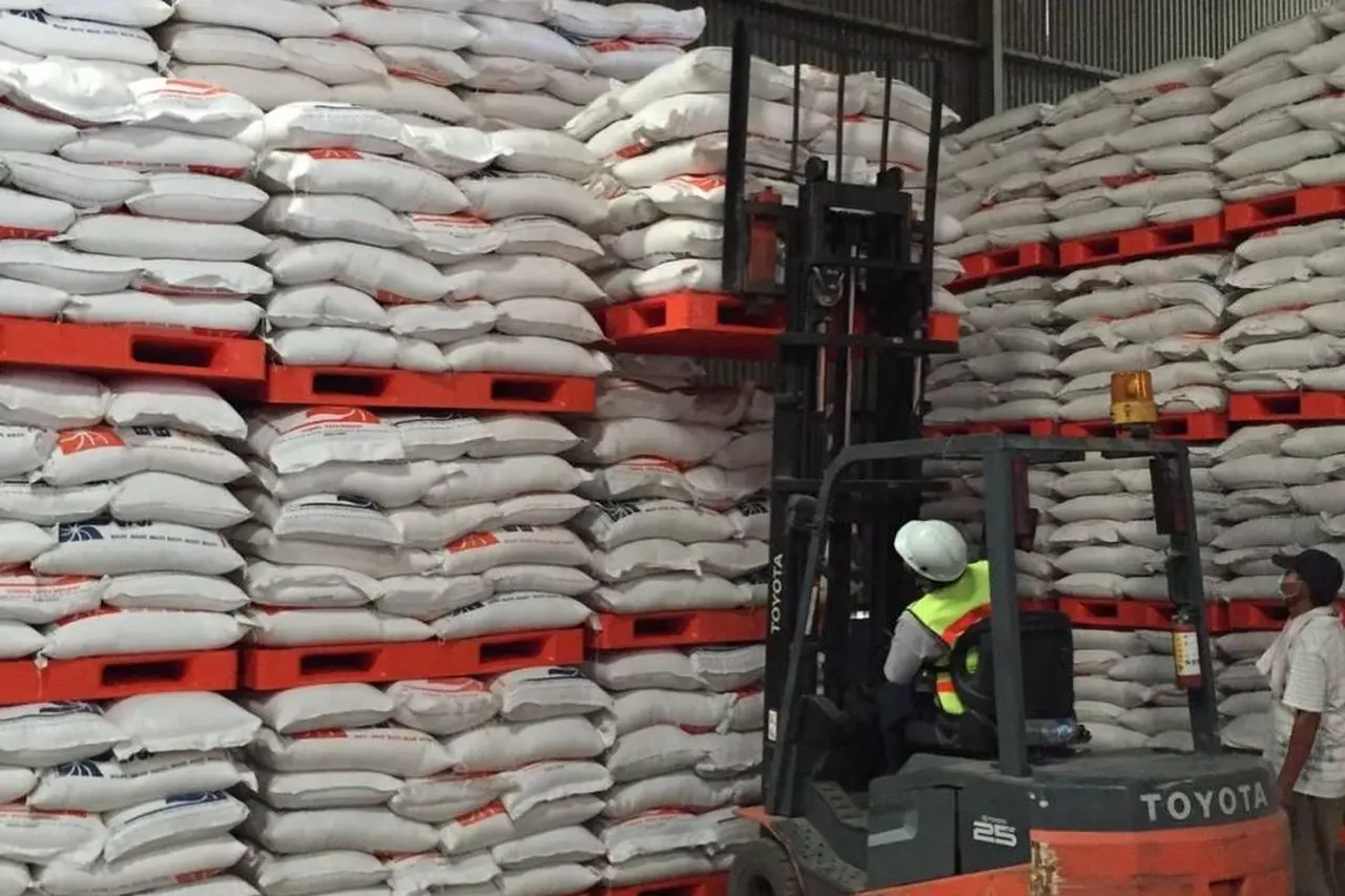 Strategi Bulog Ekspor 1 Juta Ton Beras ke Asia Tenggara dan Penuhi Kebutuhan Haji Tahun 2026