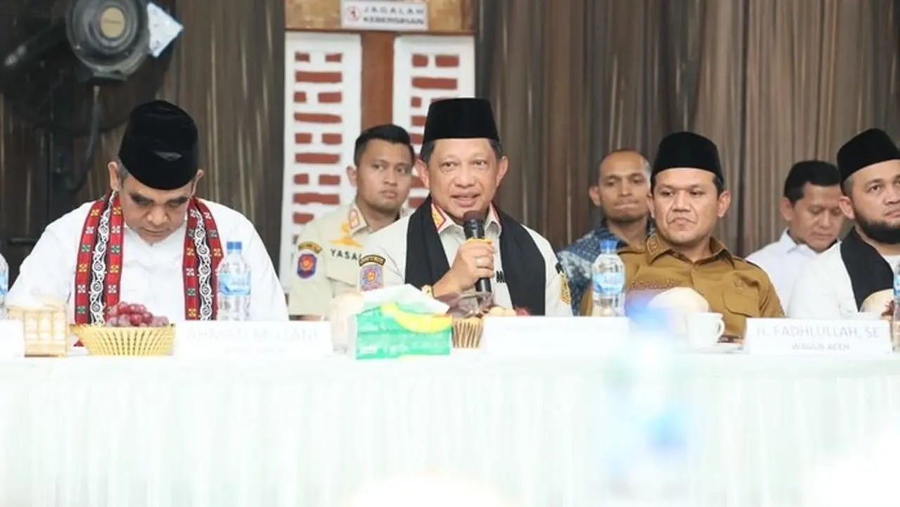 Tito Karnavian Apresiasi Peran Strategis Ulama Aceh dalam Penguatan Mental Pengungsi Pascabencana