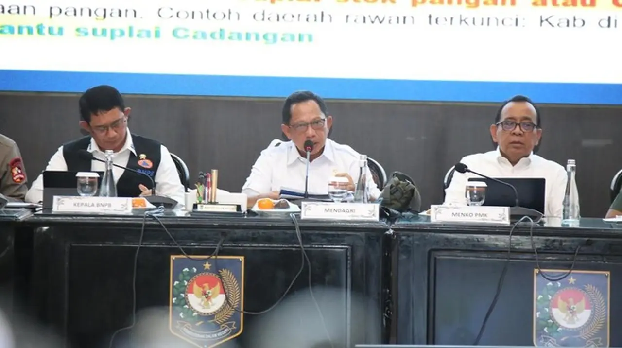 Tito Karnavian Ungkap Progres Pemulihan Listrik di Sumatera, Targetkan Layanan Kembali Normal Tito Karnavian Ungkap Progres Pemulihan Listrik di Sumatera, Targetkan Layanan Kembali Normal