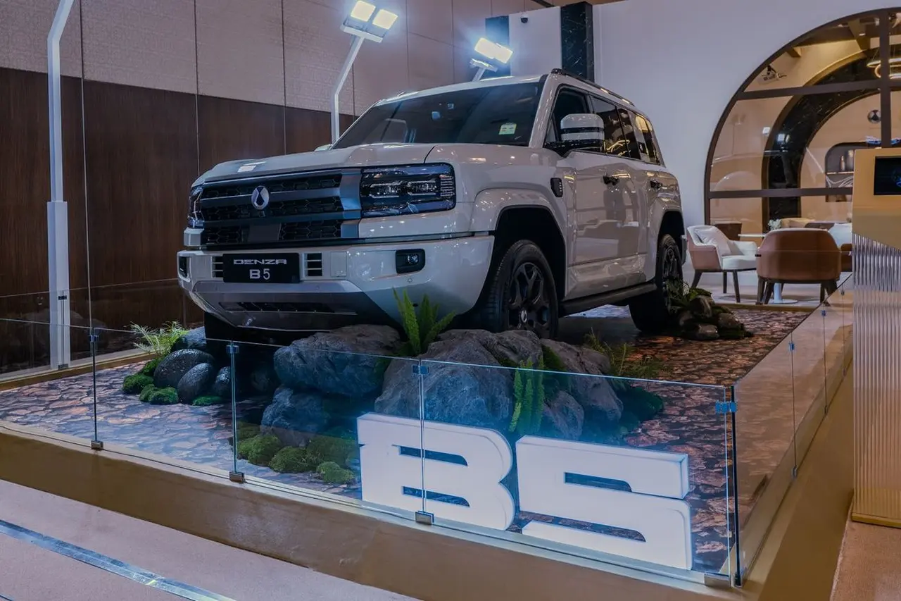 Ungkap Perbandingan Denza B5 dan Mazda CX-80: Mana SUV PHEV Paling Pas untuk Anda?