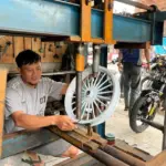 Wahyu Budhi dari Wahana Makmur Sejati Ungkap Risiko dan Keamanan Pres Pelek Motor di Musim Hujan