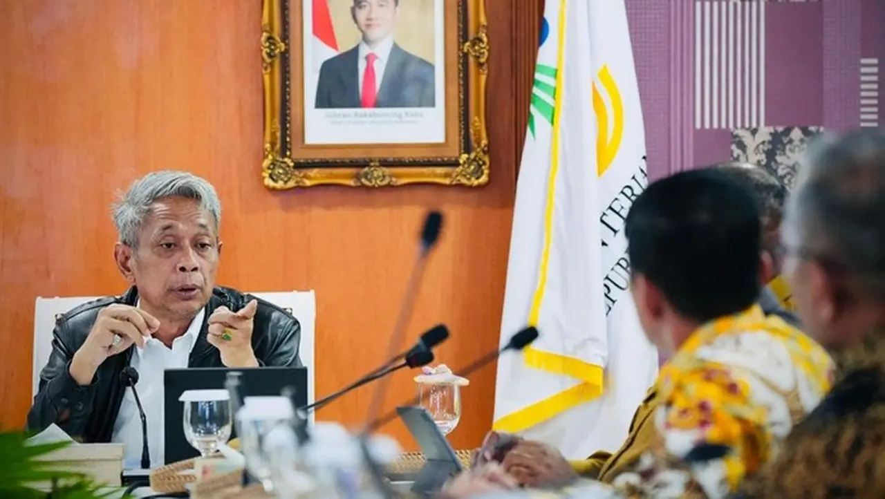 Wamensos Agus Jabo Priyono Gelar Audiensi dengan Tujuh Kepala Daerah, Prioritaskan Sekolah Rakyat dan Pemutakhiran Data Sosial