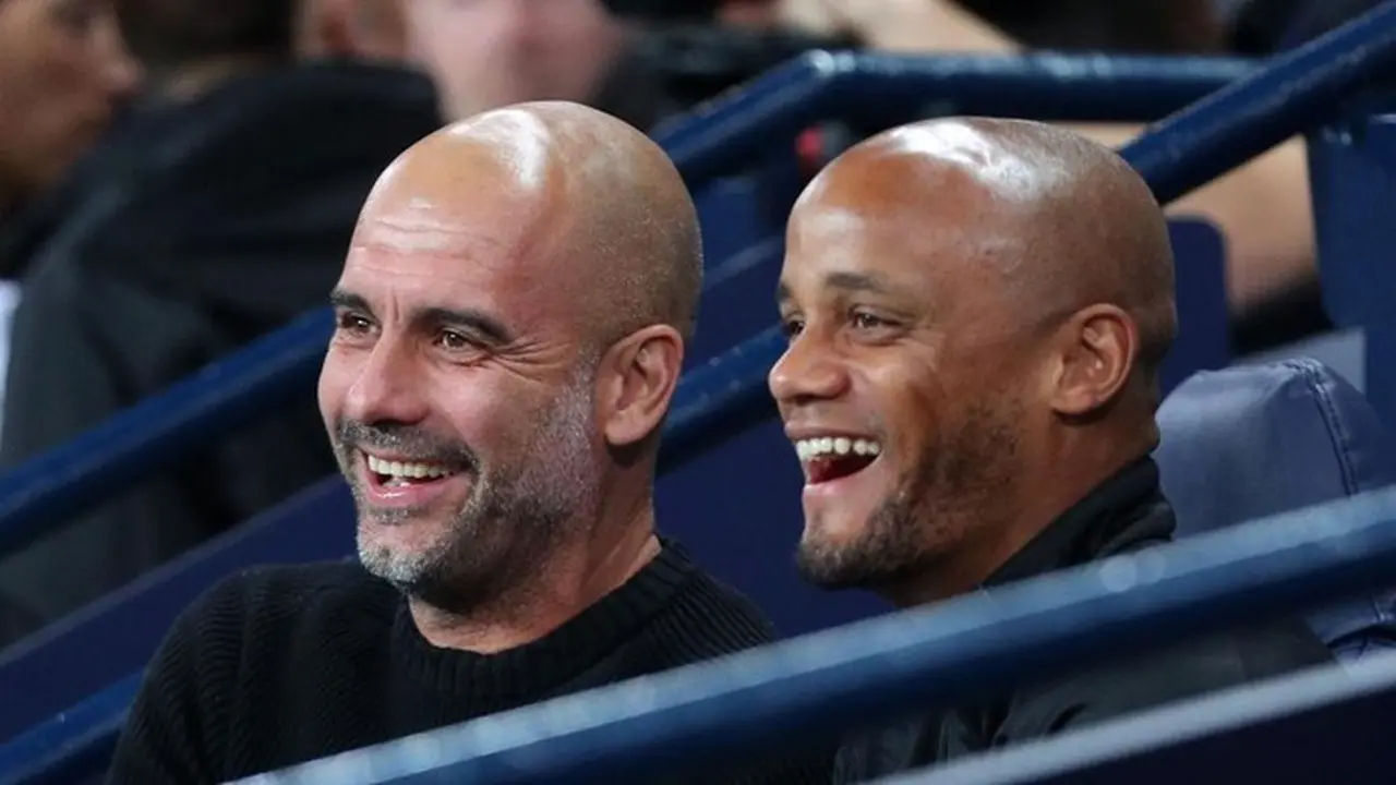 Wayne Rooney Sebut Vincent Kompany Sosok Paling Tepat Gantikan Pep Guardiola di Manchester City