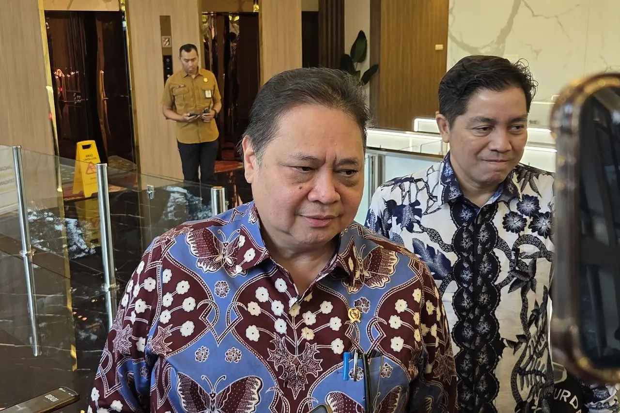 Airlangga Hartarto: Konflik AS-Israel-Iran Ancam Pasokan Minyak, Indonesia Siapkan Diversifikasi Sumber Airlangga Hartarto: Konflik AS-Israel-Iran Ancam Pasokan Minyak, Indonesia Siapkan Diversifikasi Sumber