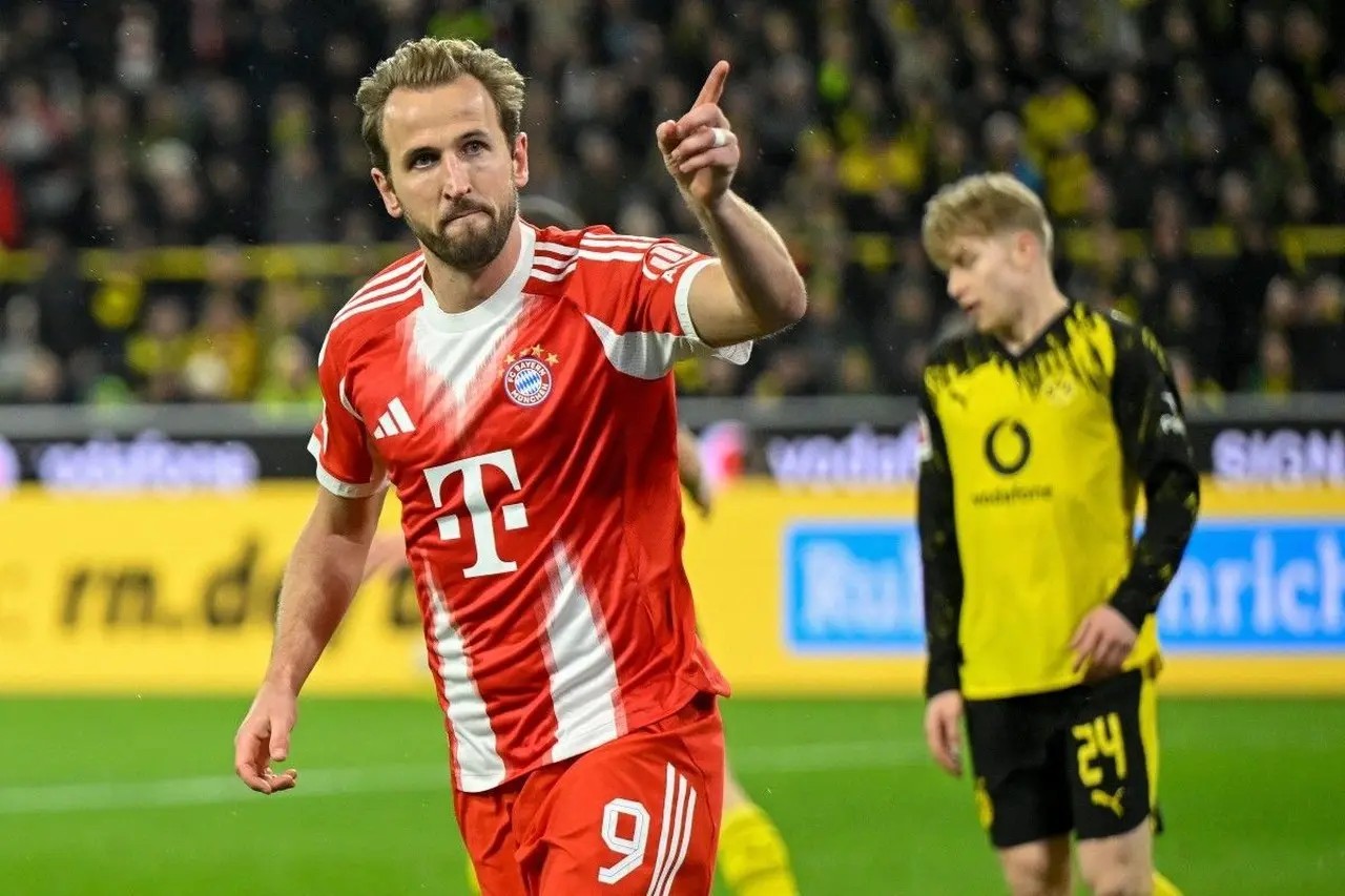 Bayern Muenchen Balikkan Keadaan, Kalahkan Borussia Dortmund 3-2 di Signal Iduna Park