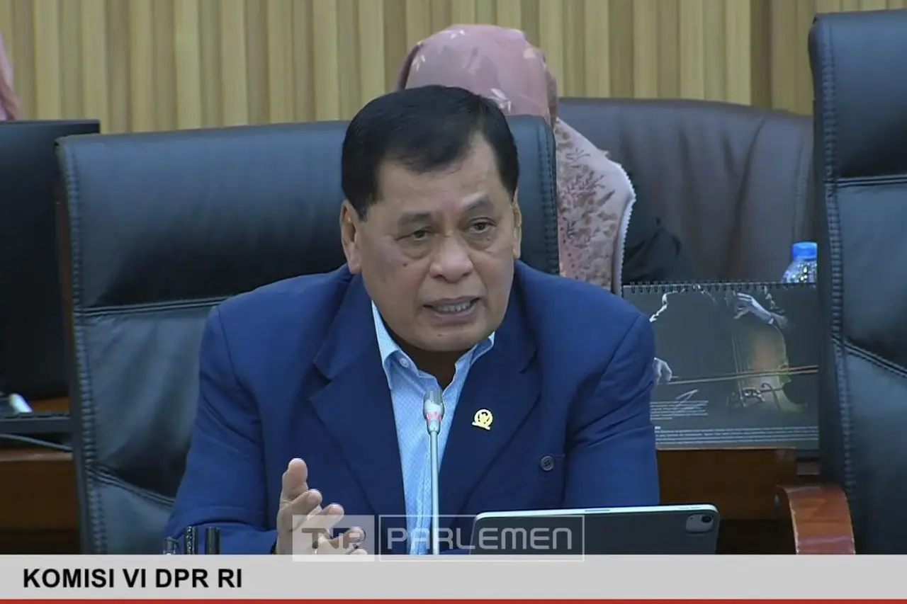 DPR Soroti Efektivitas Gerai Kopdes Merah Putih, Ungkap Alasan Penundaan Rapat Penting