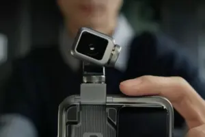 Honor Robot Phone Resmi Meluncur di MWC 2026: Ponsel Canggih dengan Kamera Lengan Robot AI