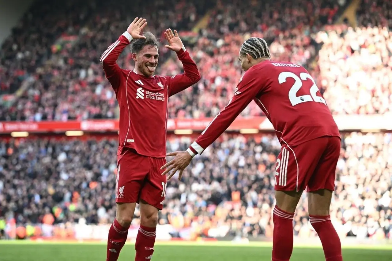 Liverpool Hantam West Ham 5-2 di Anfield, Hugo Ekitike Tampil Cemerlang dalam Laga Premier League Liverpool Hantam West Ham 5-2 di Anfield, Hugo Ekitike Tampil Cemerlang dalam Laga Premier League